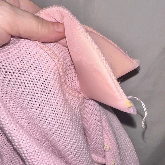 Vtg Club Sportif De Paris Pullover Sweater Size M Pink V Neck Floral Buttons - Picture 13 of 13